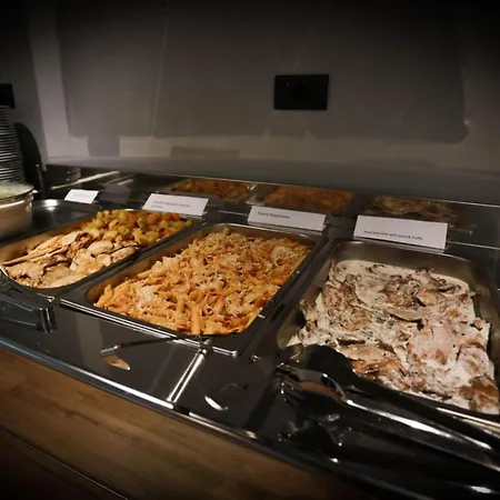 Alvin Comfort Hotel Kryemëdhej