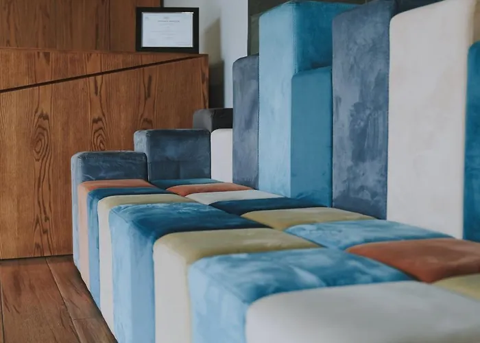 Hotel Alvin Comfort Kryemëdhej