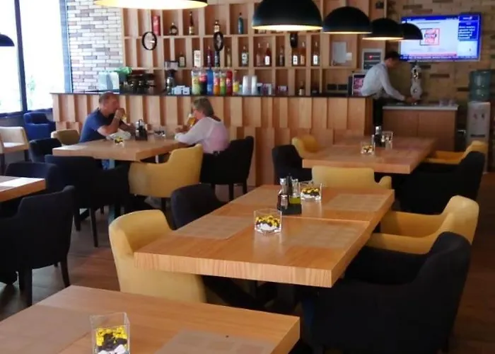 Ξενοδοχείο Alvin Comfort Kryemëdhej